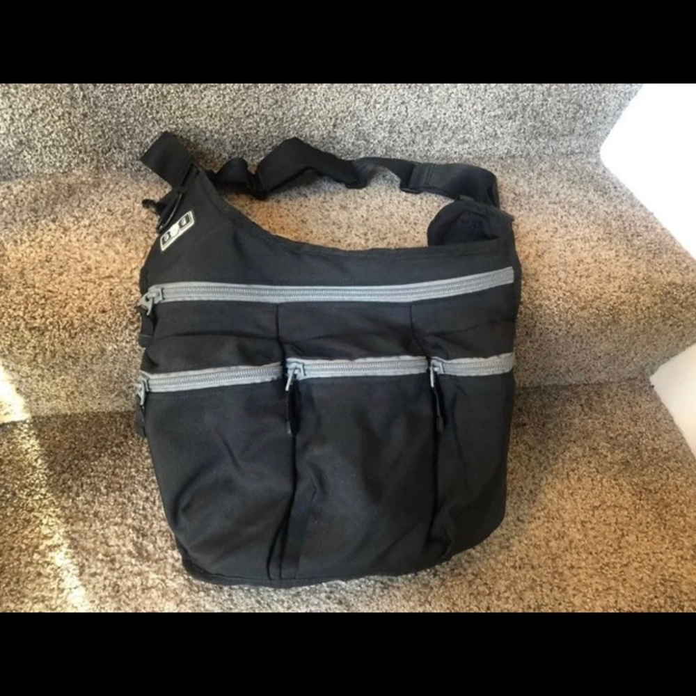 DiaperDude.com Dude Diaper Bag in like new condition.